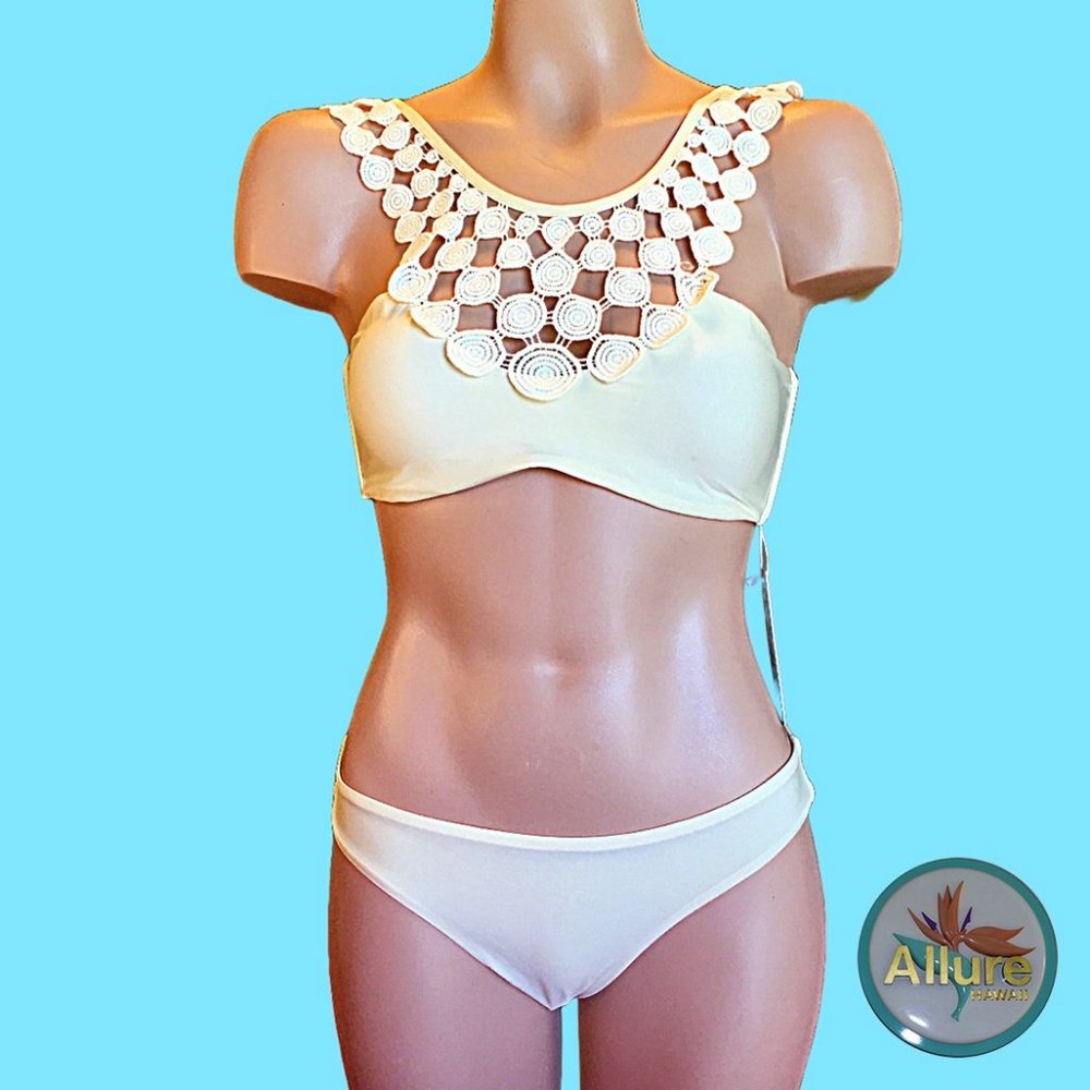 Dramatic Mali Swimwear macrame top bikini